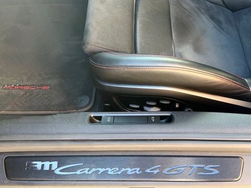 Certified 2022 Porsche 911 Carrera 4 GTS image 18