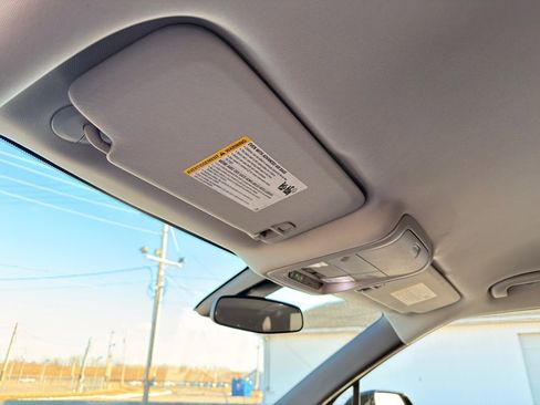 Used 2020 Chevrolet Blazer LT image 21