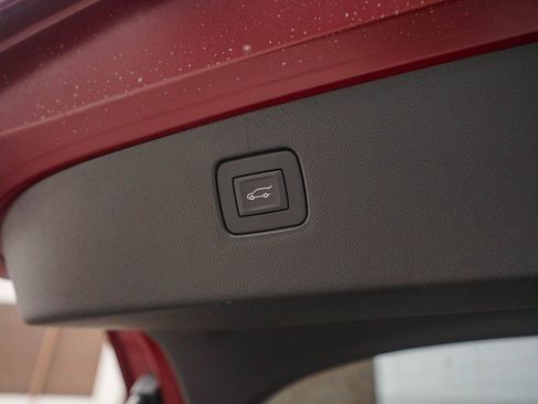 New 2026 Buick Envista Sport Touring FWD image 9