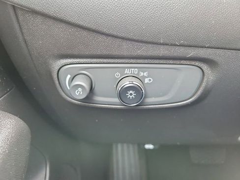 Certified 2023 Chevrolet Equinox LT FWD image 27