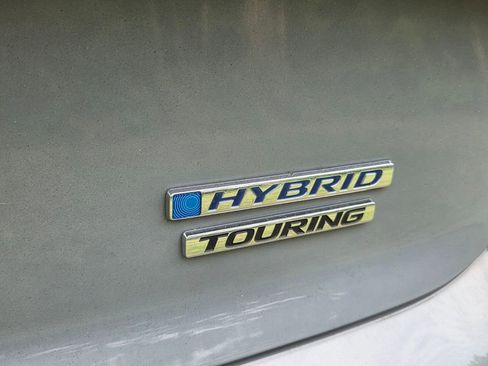 Used 2024 Honda Accord Touring image 9