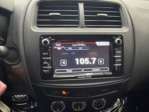 Used 2017 Mitsubishi Outlander Sport FWD image 26