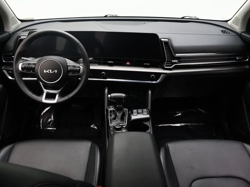 Used 2025 Kia Sportage EX FWD image 24