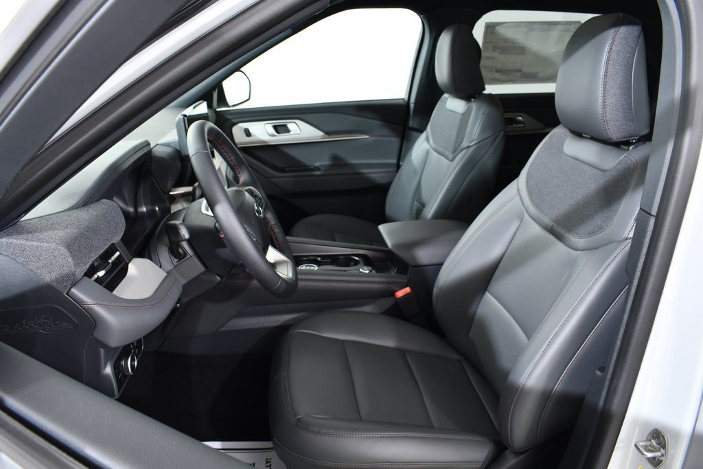 New 2027 Ford Explorer Active w/ Active Comfort Package AWD/4WD image 6