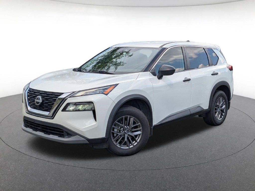 Used 2022 Nissan Rogue S AWD/4WD image 1