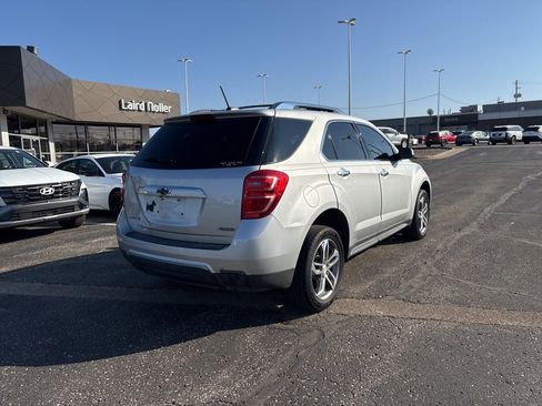 Used 2017 Chevrolet Equinox Premier w/ Enhanced Convenience Package image 4