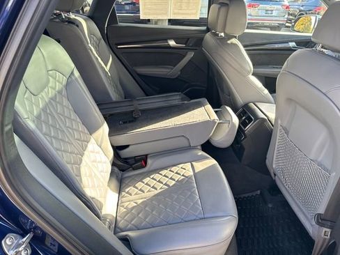 Used 2018 Audi SQ5 Prestige w/ Prestige Package image 35