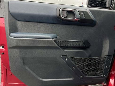 Certified 2025 Ford Bronco Heritage Edition AWD/4WD image 12