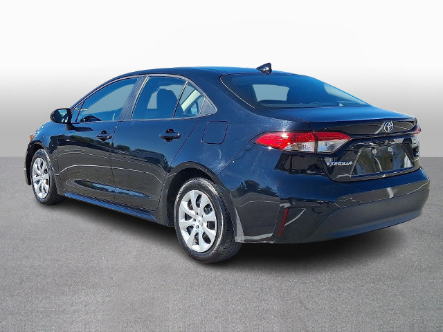 Used 2024 Toyota Corolla LE FWD image 6