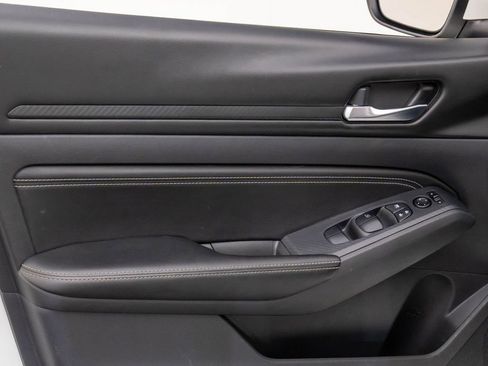 Used 2020 Nissan Altima 2.5 S image 12