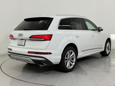 Used 2025 Audi Q7 3.0T Premium Plus image 9