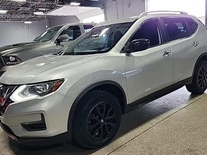 Used 2018 Nissan Rogue SV