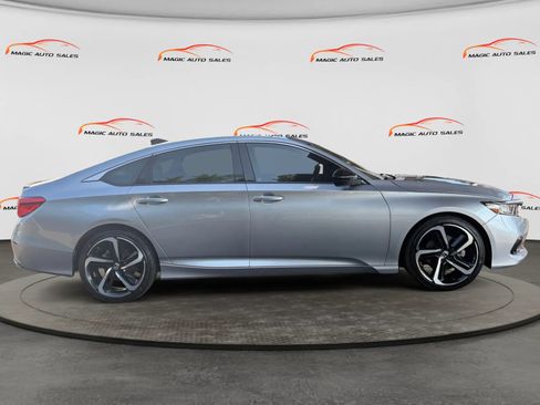 Used 2021 Honda Accord Sport image 6