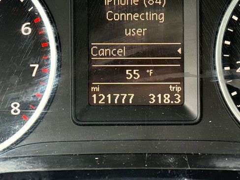 Used 2015 Volkswagen Tiguan SE AWD/4WD image 21