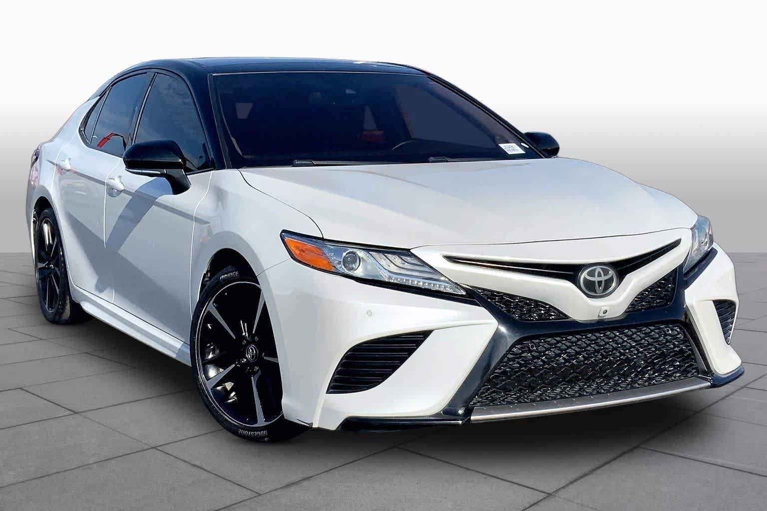 Used 2020 Toyota Camry XSE w/ Driver Assist Package FWD image 3
