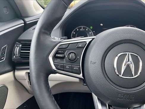 Certified 2025 Acura RDX SH-AWD w/ Advance Package image 25