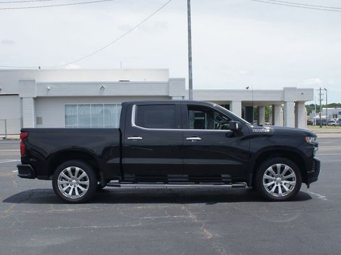 Used 2021 Chevrolet Silverado 1500 High Country AWD/4WD image 21