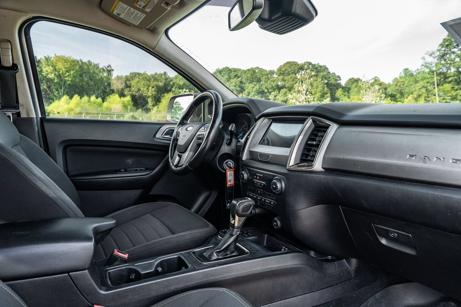 Used 2019 Ford Ranger XLT w/ Equipment Group 302A Luxury AWD/4WD image 12