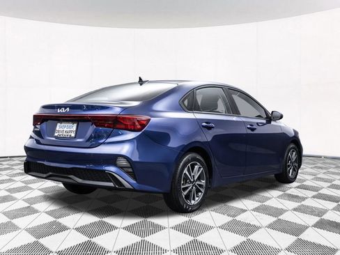Used 2022 Kia Forte LXS w/ LXS Technology Package image 10