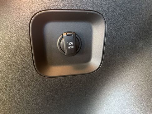 New 2026 Kia Sportage LX image 11