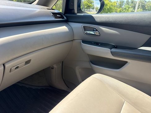 Used 2014 Honda Odyssey Touring image 17