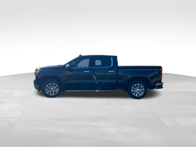Used 2021 Chevrolet Silverado 1500 LTZ w/ Safety Package II AWD/4WD image 3