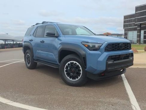 New 2026 Toyota 4Runner TRD Off-Road AWD/4WD image 9