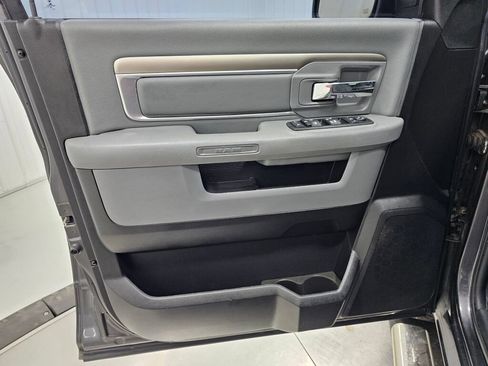 Used 2016 RAM 1500 Big Horn RWD image 26