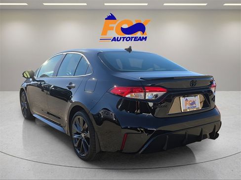 New 2026 Toyota Corolla SE image 3