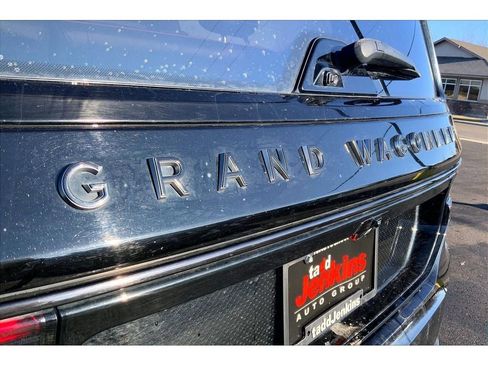 Used 2022 Jeep Grand Wagoneer Series II image 9