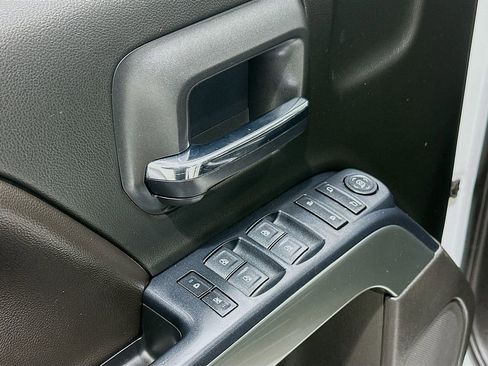 Used 2018 Chevrolet Silverado 1500 LT w/ Texas Edition image 18