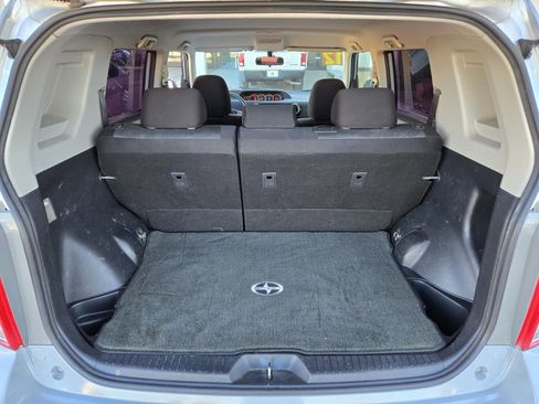Used 2012 Scion xB image 11