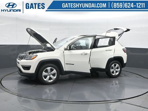Used 2020 Jeep Compass Latitude w/ Cold Weather Group image 54