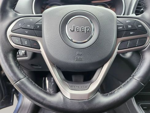 Used 2021 Jeep Cherokee Latitude Plus image 16