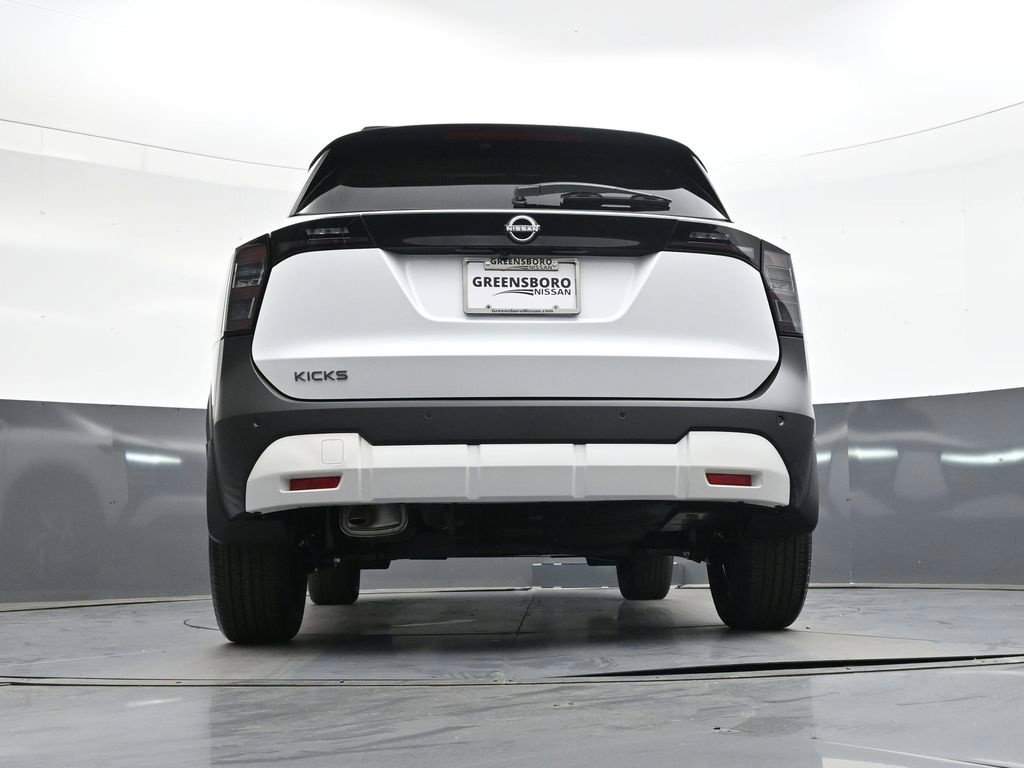 Certified 2026 Nissan Kicks SV w/ Charging Package FWD image 40
