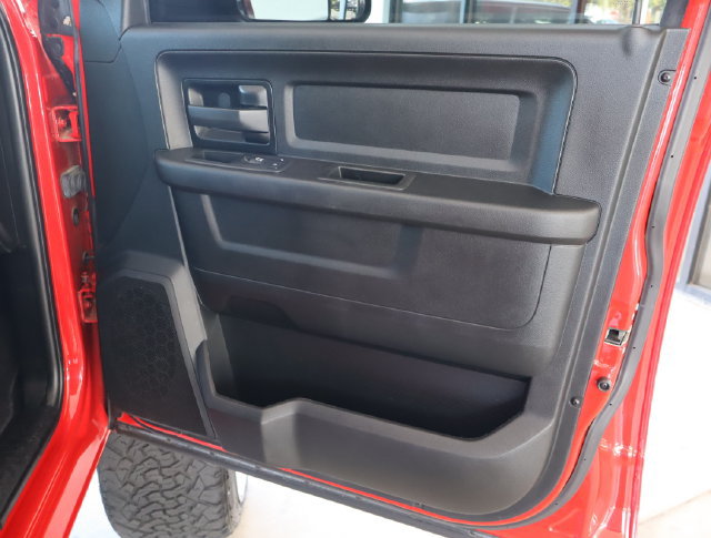 Used 2018 RAM 2500 Tradesman w/ Chrome Appearance Group AWD/4WD image 51