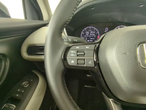 New 2026 Honda HR-V EX-L image 36