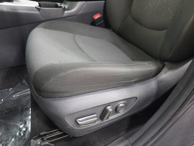 Certified 2025 Toyota RAV4 XLE AWD/4WD image 29