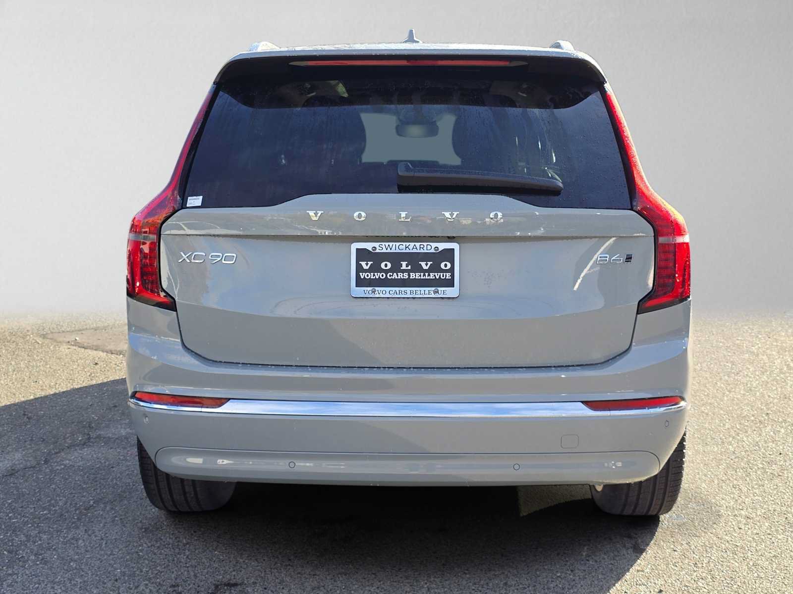 Used 2026 Volvo XC90 B6 Ultra w/ Protection Package AWD/4WD image 4