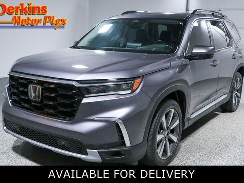 Used 2023 Honda Pilot Elite image 1