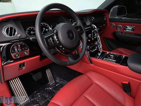 Used 2019 Rolls-Royce Cullinan image 33