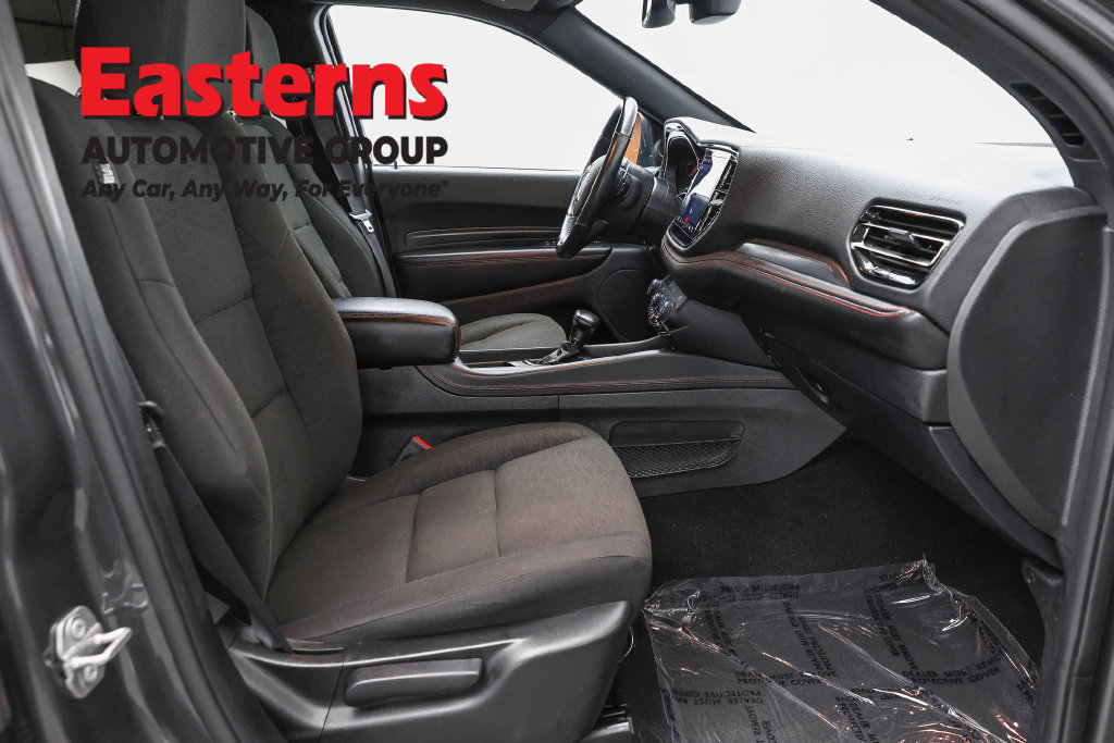 Used 2025 Dodge Durango GT RWD image 26