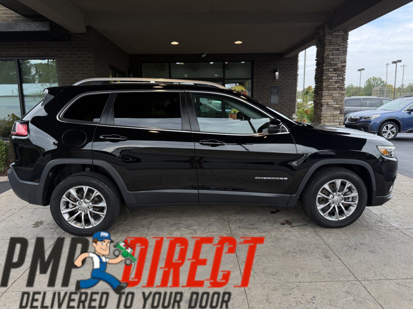 Used 2019 Jeep Cherokee Latitude Plus FWD image 6
