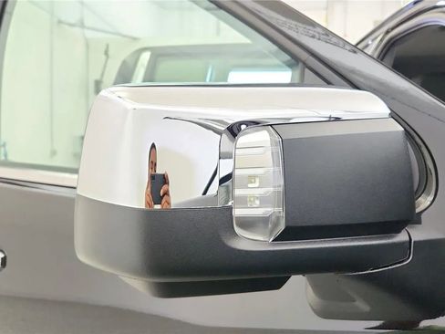 New 2026 Chevrolet Silverado 1500 LTZ w/ LTZ Convenience Package II image 18