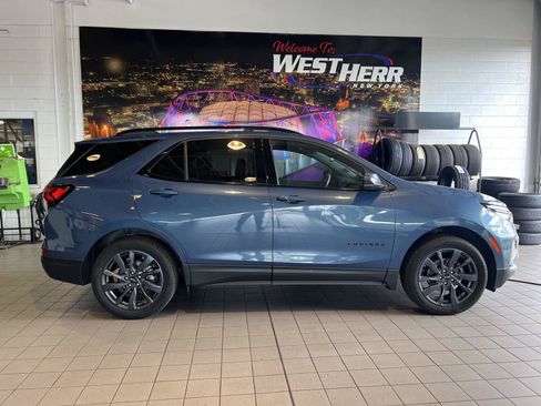 Used 2024 Chevrolet Equinox RS AWD/4WD image 30