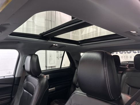 Used 2023 Ford Explorer XLT w/ Equipment Group 202A image 36