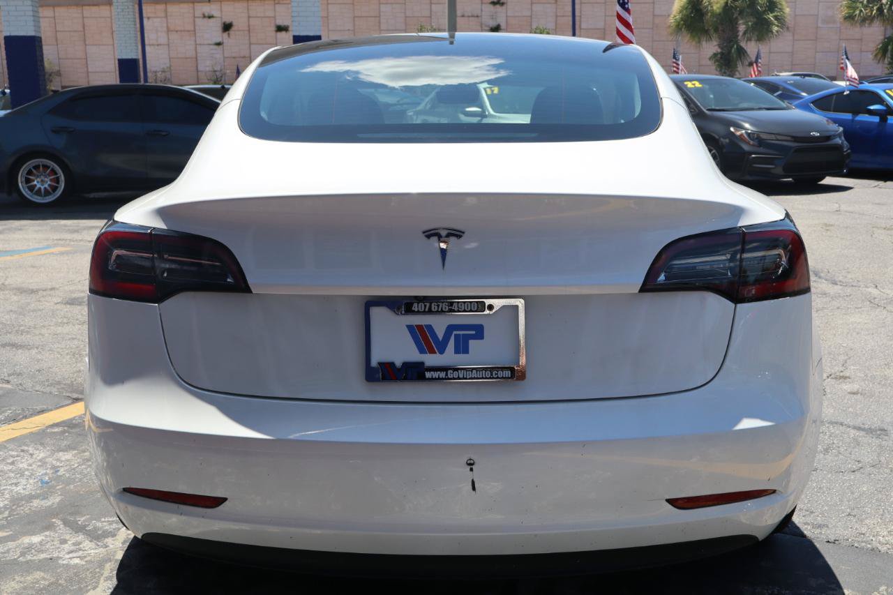 Used 2023 Tesla Model 3 Standard Range RWD image 5