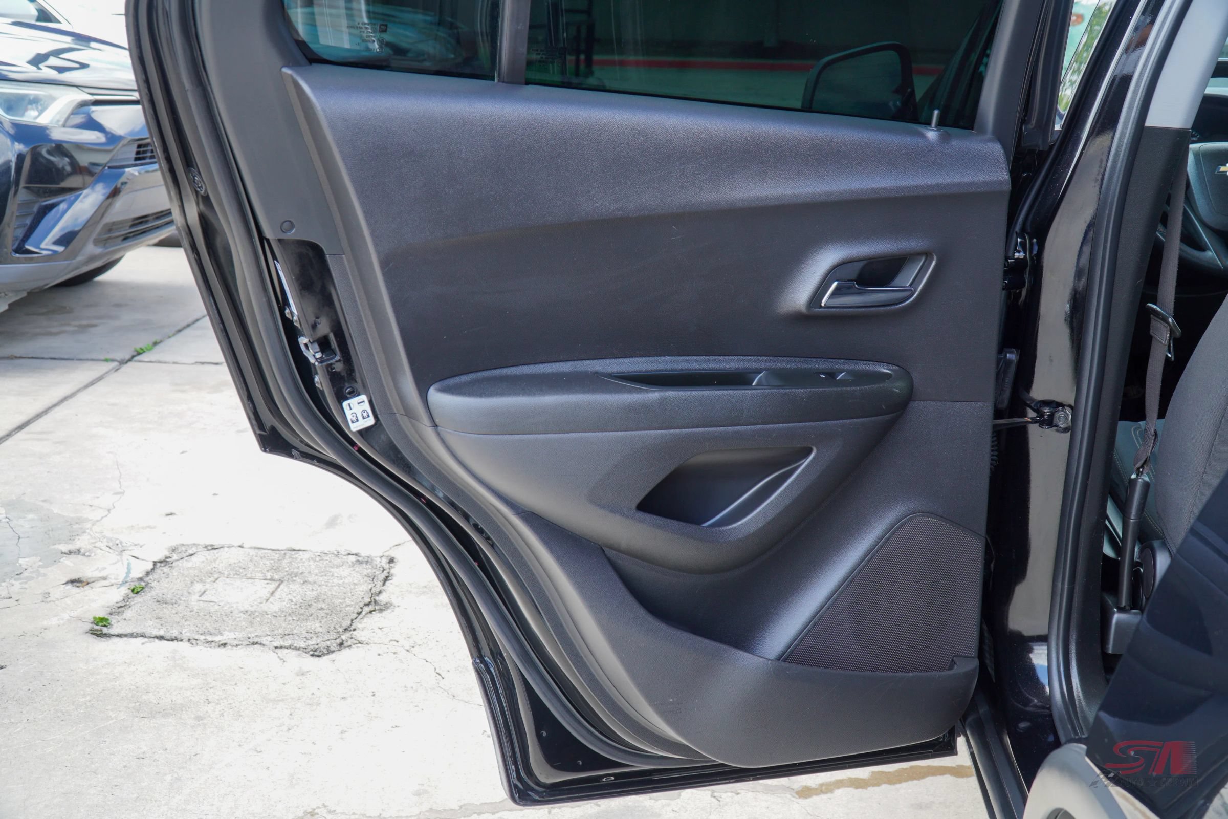 Used 2020 Chevrolet Trax LS w/ Tint and Cruise Package FWD image 20