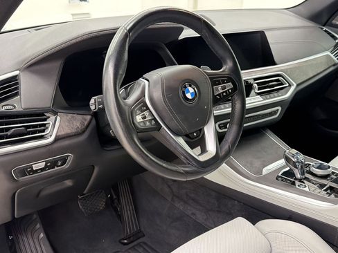 Certified 2023 BMW X5 xDrive40i w/ Executive Package AWD/4WD image 4