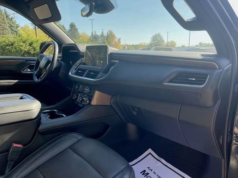 Used 2024 Chevrolet Suburban High Country w/ Max Trailering Package image 30